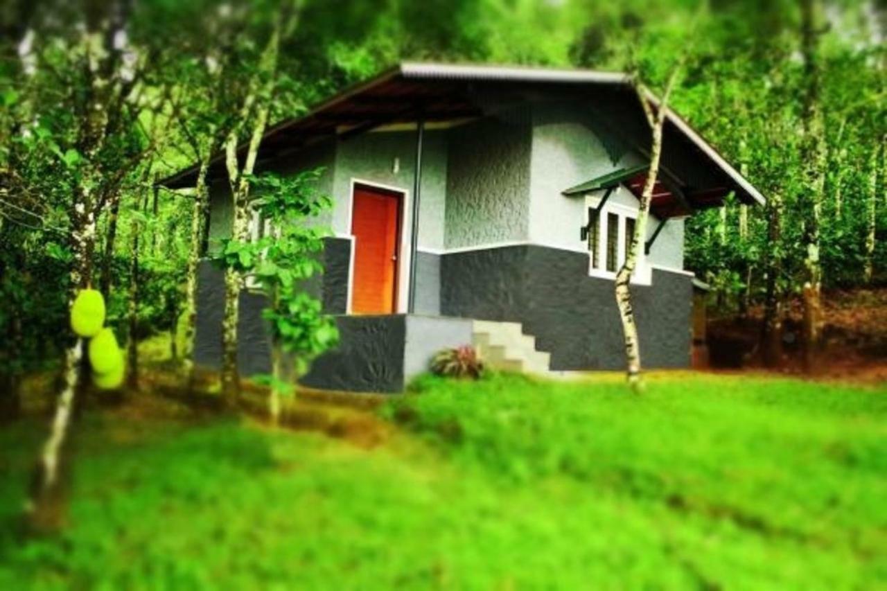 Rockville Hotel Sultan Bathery Esterno foto
